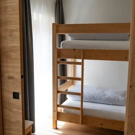 Bed & Breakfast Gasthof Hochfirst Corvara in Passiria